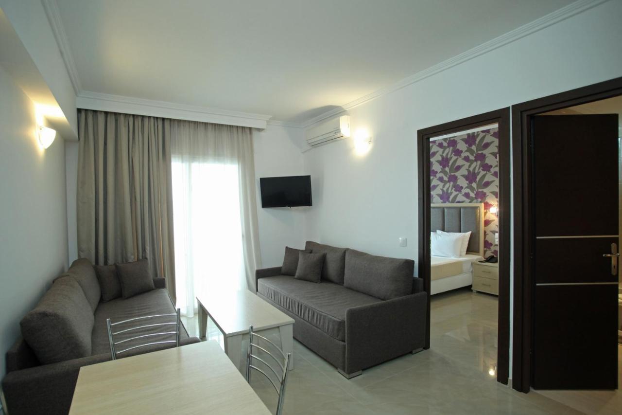 Naias Aparthotel Hanioti Luaran gambar