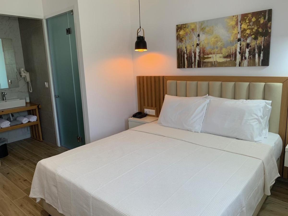 Naias Aparthotel Hanioti Luaran gambar