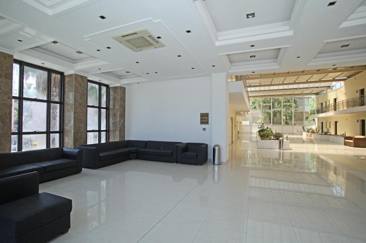 Naias Aparthotel Hanioti Luaran gambar
